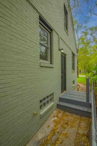 5111 7 Ave, Gary IN 46403-2808 exterior