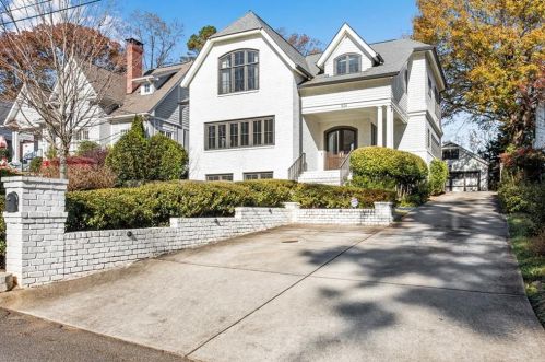 826 Hillpine Dr, Atlanta GA  30306-3225 exterior