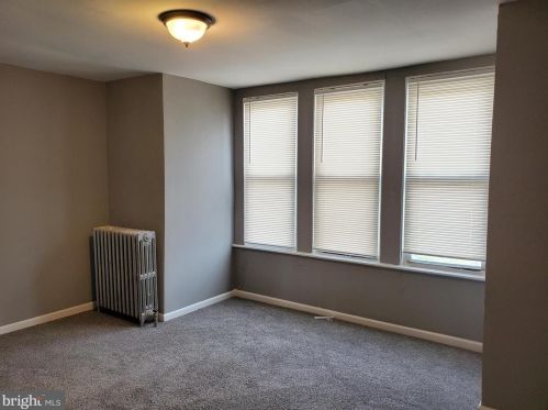 5341 Lindbergh Blvd, Philadelphia PA  19143-5829 exterior