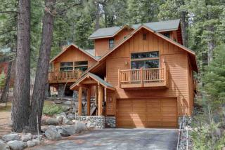 518 Wolf Tree, Truckee CA  96161-3900 exterior