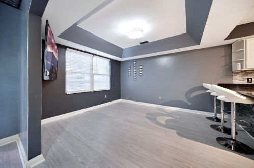 7710 Grant St, Gary IN 46410-5281 exterior