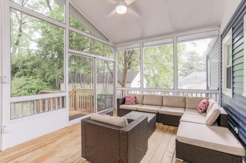 2070 Dellwood Dr, Atlanta GA  30309-1243 exterior