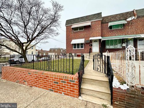 1113 Hunting Park Ave, Philadelphia PA 19140-2830 exterior