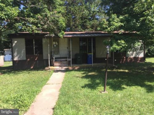 3140 Alta Vis Rd, York PA  17315-3804 exterior