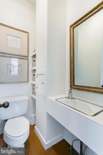 114 Vine St, Lancaster PA  17602-3550 exterior