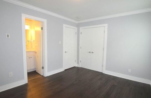 7513 Carriage Dr, Austin TX  78752-1401 exterior