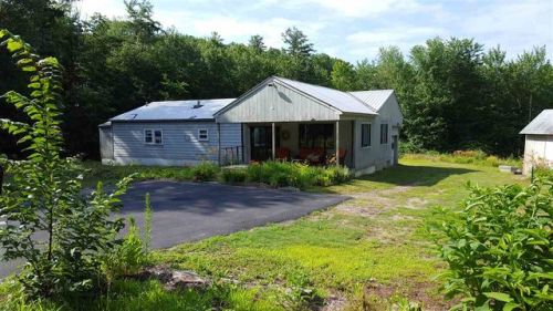 6 Allen St, Sandown, NH 03873-2020