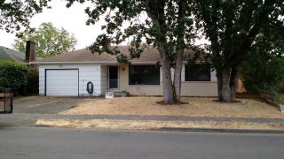 1650 Franklin St, Lebanon OR  97355-3933 exterior