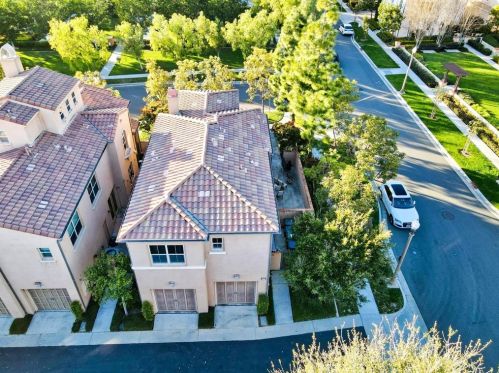 66 White Sage, Irvine CA 92618-8803 exterior