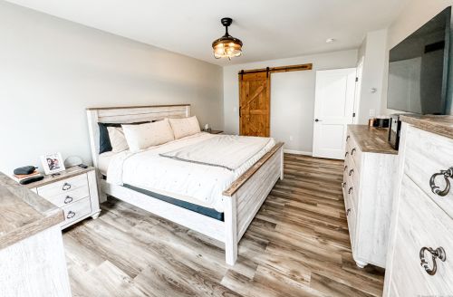 15 Bartlett Meadow Dr, Killingly CT  06241-1847 exterior