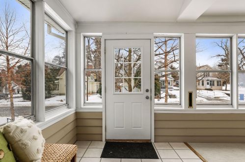 665 Bidwell St, Saint Paul MN  55107-3613 exterior