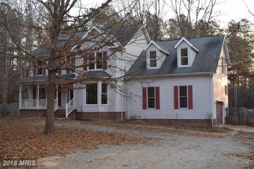 5913 Towles Mill Rd, Partlow, VA 22534-9699