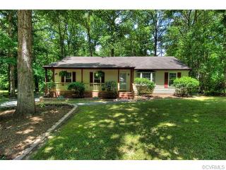 8430 Boones Trail Rd, Chesterfield, VA 23832-7690
