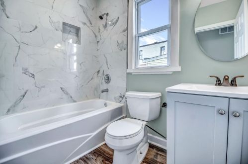 3705 Everett Ave, Cincinnati OH  45211-5506 exterior