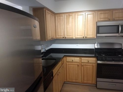 14123 Yorkshire Woods Dr, Silver Spring, MD 20906-2872