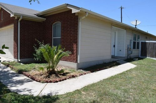 5708 Colinton Ave, Austin TX  78754-6013 exterior