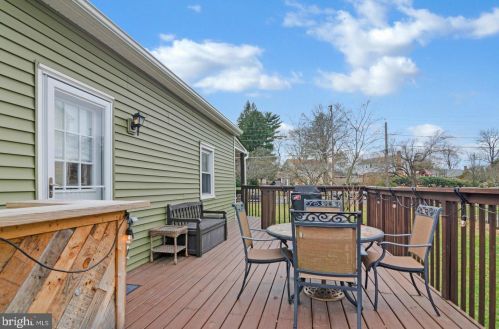 525 Park Blvd, Haddonfield NJ  08033-2938 exterior