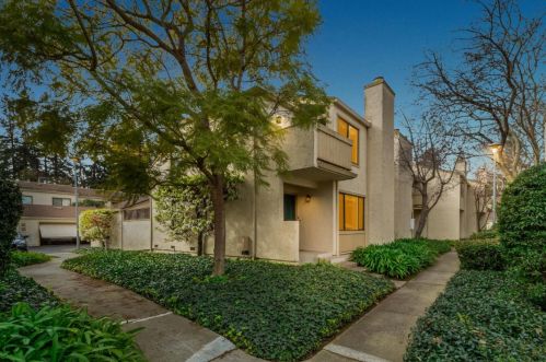 46 Starlite Ct, Mountain View, CA 94043-1937