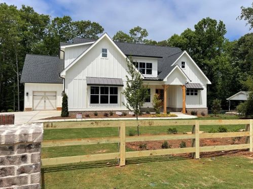 6770 Pannell Rd, Buford, GA 30518-5530