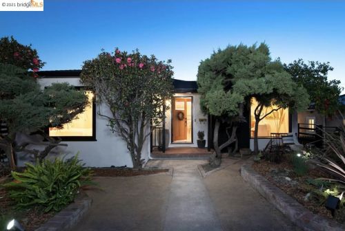 921 Yuba St, Richmond, CA 94805-1126