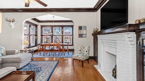 1621 Rascher Ave, Chicago, IL 60640-1165