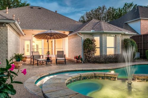 3911 Belton Dr, Dallas, TX 75287-4805