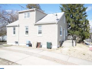 101 Warwick Rd, Somerdale, NJ 08083-2050