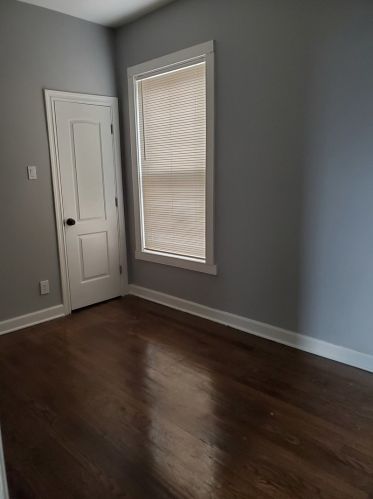 5842 Sangamon St, Chicago, IL 60621-2128
