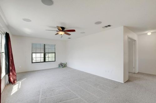 400 Masonwood Dr, Uhland TX 78640-4609 exterior