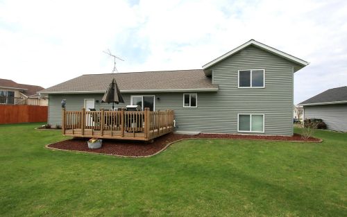 525 Minnesota St, Cedar Mills, MN 55350-5014
