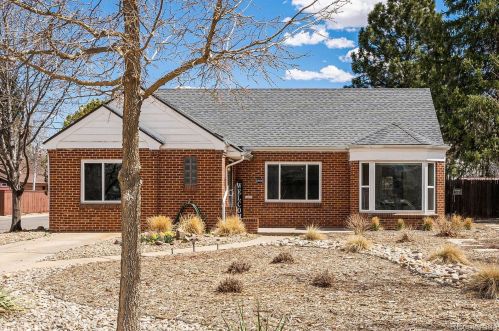 2890 Kearney St, Denver, CO 80222-7023