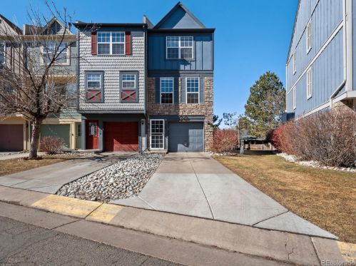 11823 Kepner Dr, Aurora CO  80012-3292 exterior