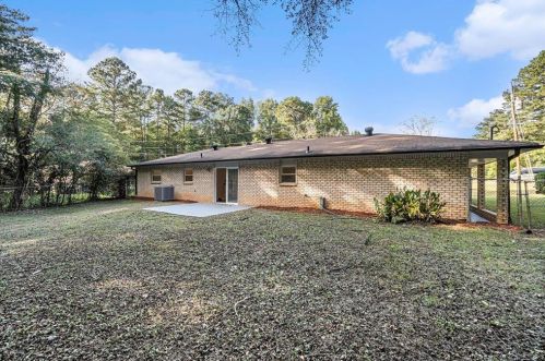 4776 Apache Trl, Atlanta GA  30331-7002 exterior