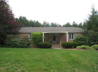 11 Tokanel Dr, Londonderry, NH 03053-3510