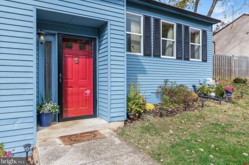 1264 Doubleday Dr, Arnold, MD 21012-2355