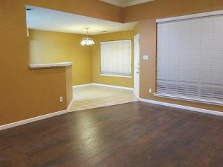 1844 Kraft St, Dallas TX  75212-2511 exterior