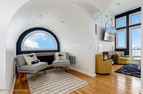 450 Tamiami Dr, Lavallette NJ  08735-3035 exterior