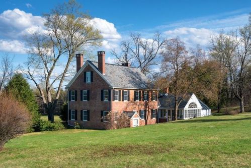 315 Parker Hill Rd, Weathersfield VT  05156-9392 exterior