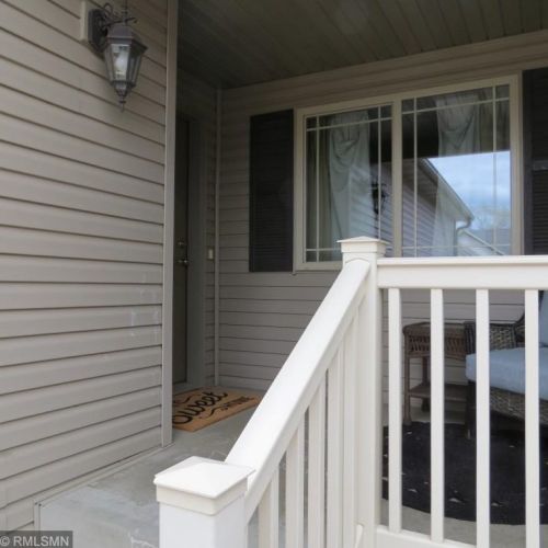 520 Graceview Dr, Saint Joseph, MN 56374-4557