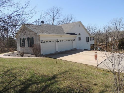 23464 Daniel Ln, Pendleton, MO 63383-6092