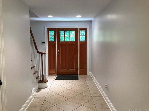 22 Sharp Hill Rd, Wilton CT  06897-3531 exterior