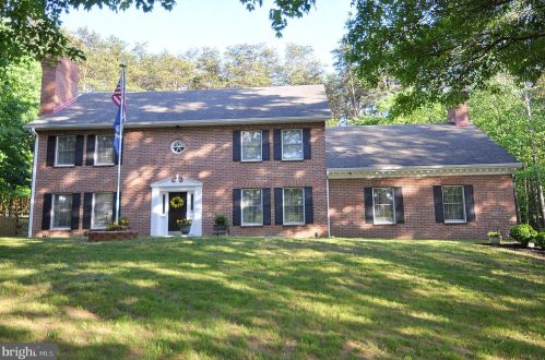 314 Shirley Dr, Berkeley Springs WV  25411-4966 exterior