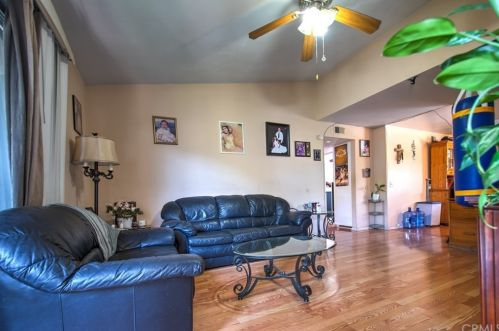 23302 Orange Ave, El Toro, CA 92630-4861