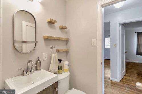 11815 Dewey Rd, Silver Spring MD 20906-4882 exterior