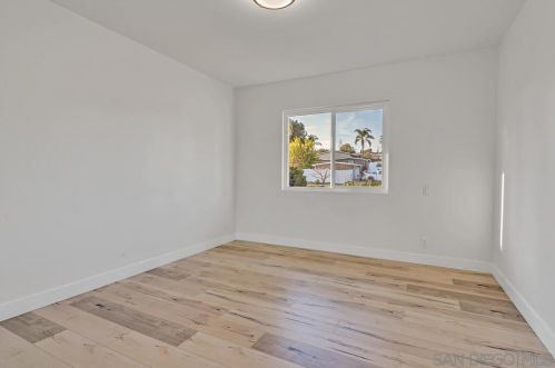 160 El Valle Opulento, Vista CA 92083-7708 exterior