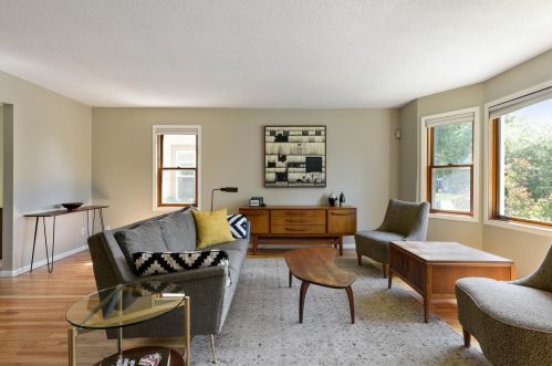 1112 36th St, Minneapolis, MN 55407-2720