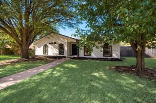 1609 Canadian Trl, Plano, TX 75023-4319