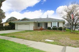 796 Northwood Dr, Merced, CA 95348-2547