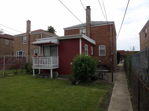 9211 Sangamon St, Chicago, IL 60620-2732