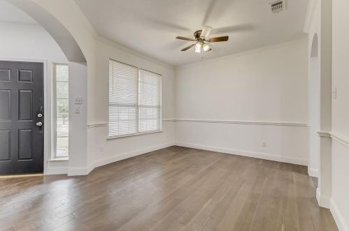 4706 Spring Lake Pkwy, Midlothian TX  76063-5591 exterior
